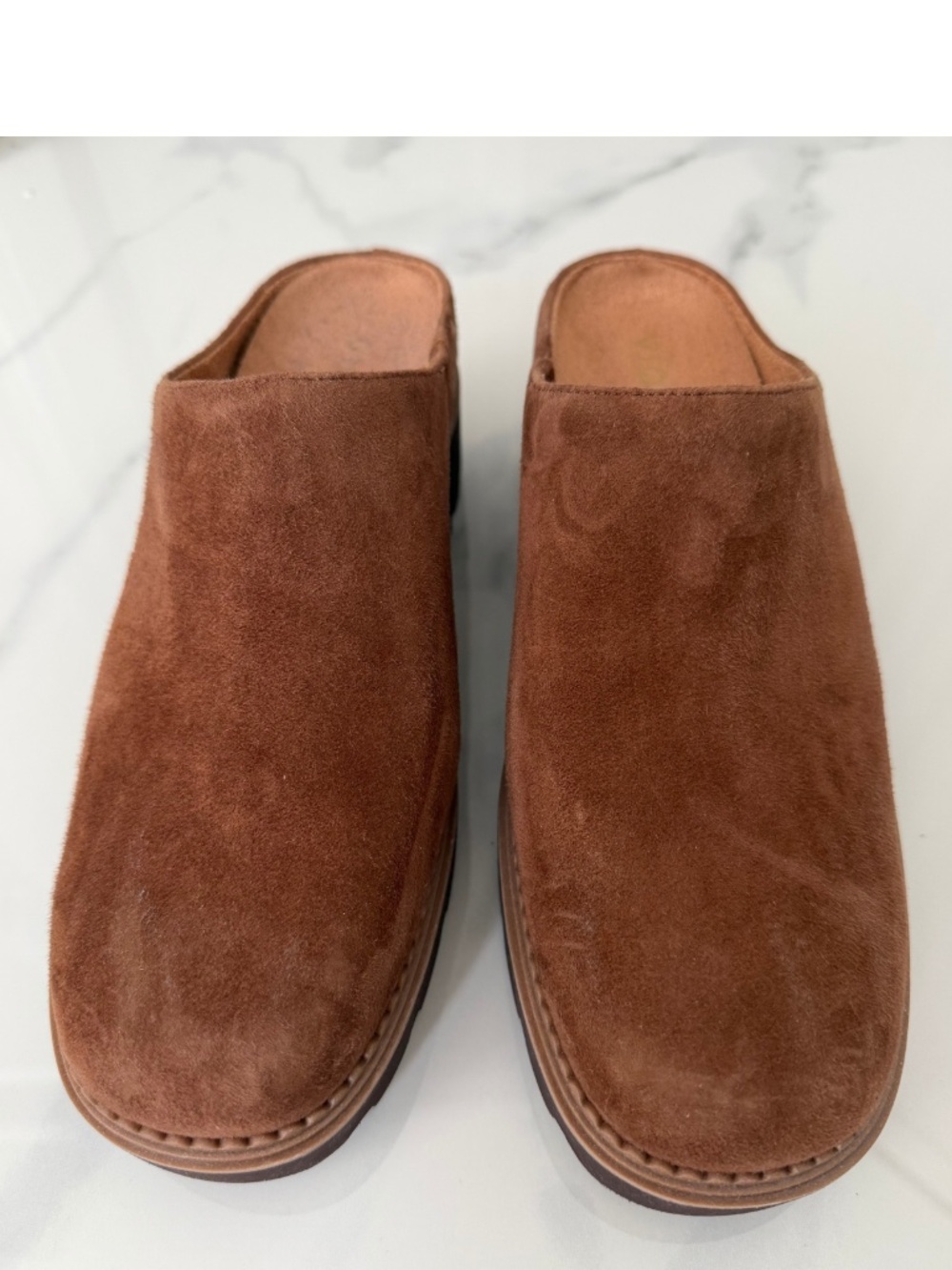 Vionic Fairfax Suede Clog Mules 7.5 Hazelnut Brown Lug Sole Arch Support